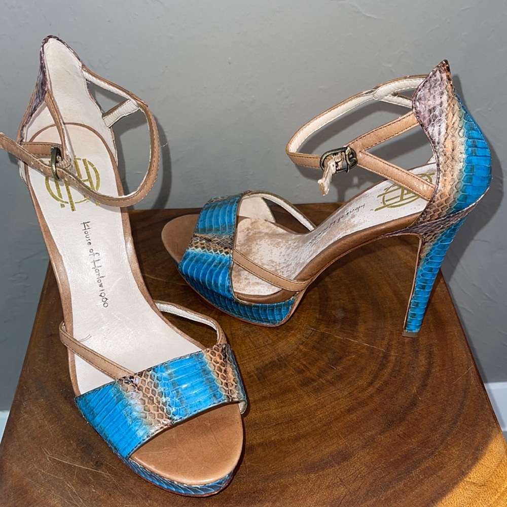 6.5 House of Harlow 1960 Snakeskin Platform high heel